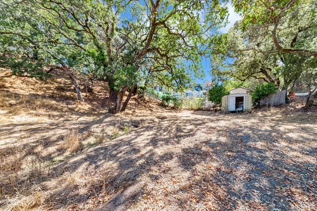 $879,000 | 3954 Holland Drive, Santa Rosa, CA 95404