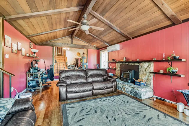 $879,000 | 3954 Holland Drive, Santa Rosa, CA 95404