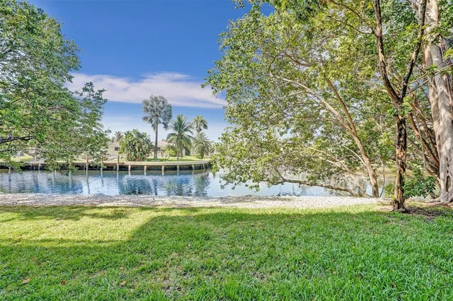 $5,000 | 516 Southeast 1st Circle, Pompano Beach, FL 33060