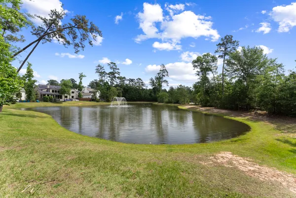$2,525,000 | 82 Simon Lake Lane, The Woodlands, TX 77381