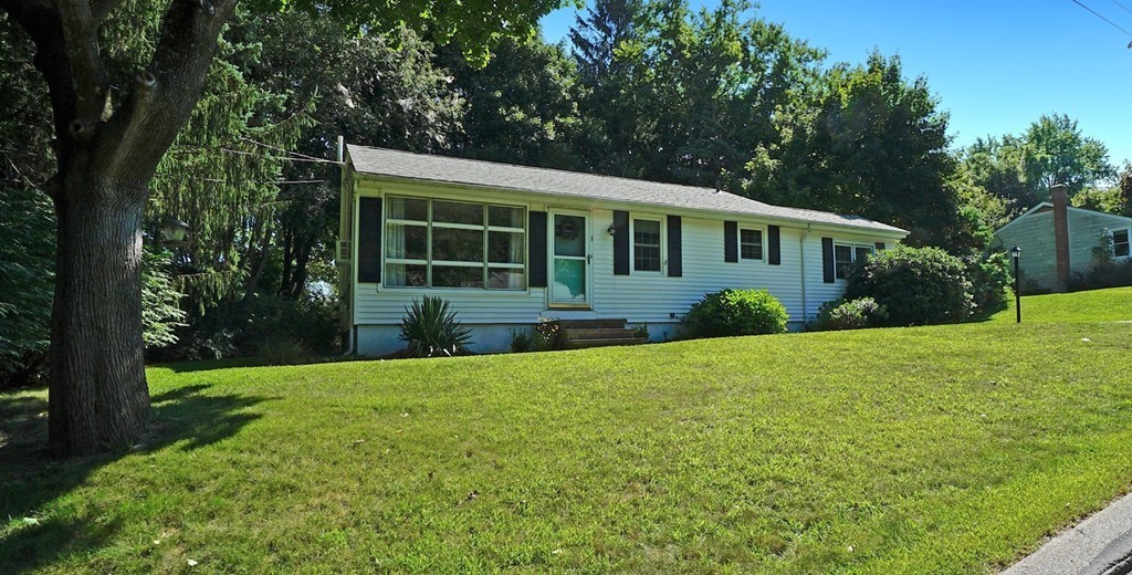 1 Gloucester Road Grafton, MA 01536 - Photo 1 of 24 Gallery Image 1