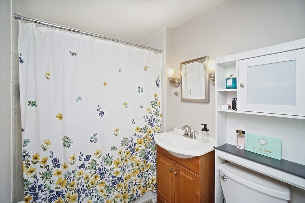 1 Gloucester Road Grafton, MA 01536 - Photo 17 of 24 Gallery Image 17