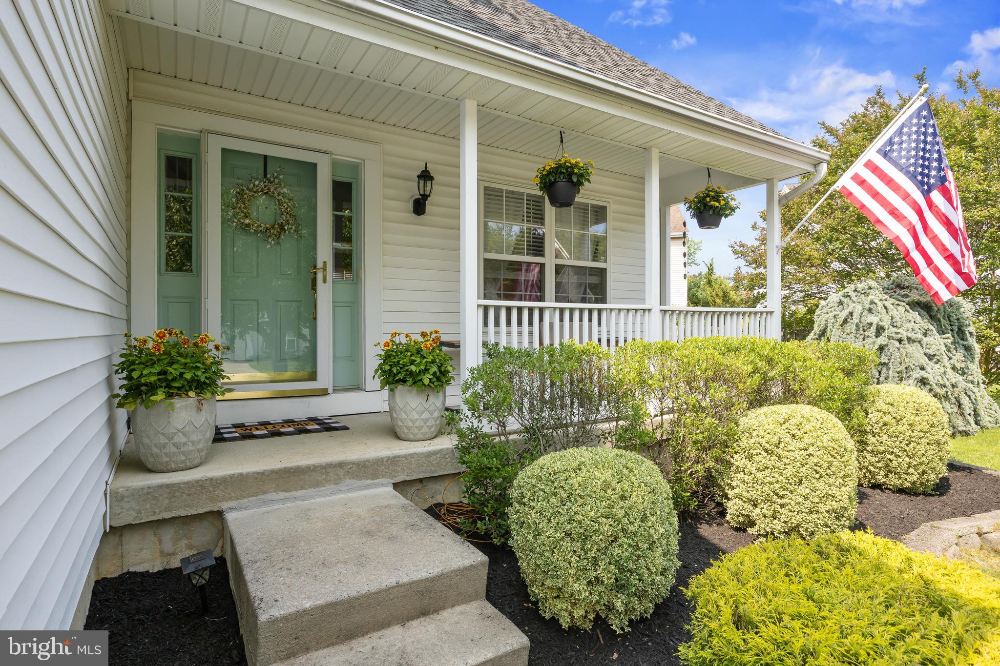 14 Vassar Road Mount Laurel, NJ 08054 - Photo 2 of 41 front view of a house
