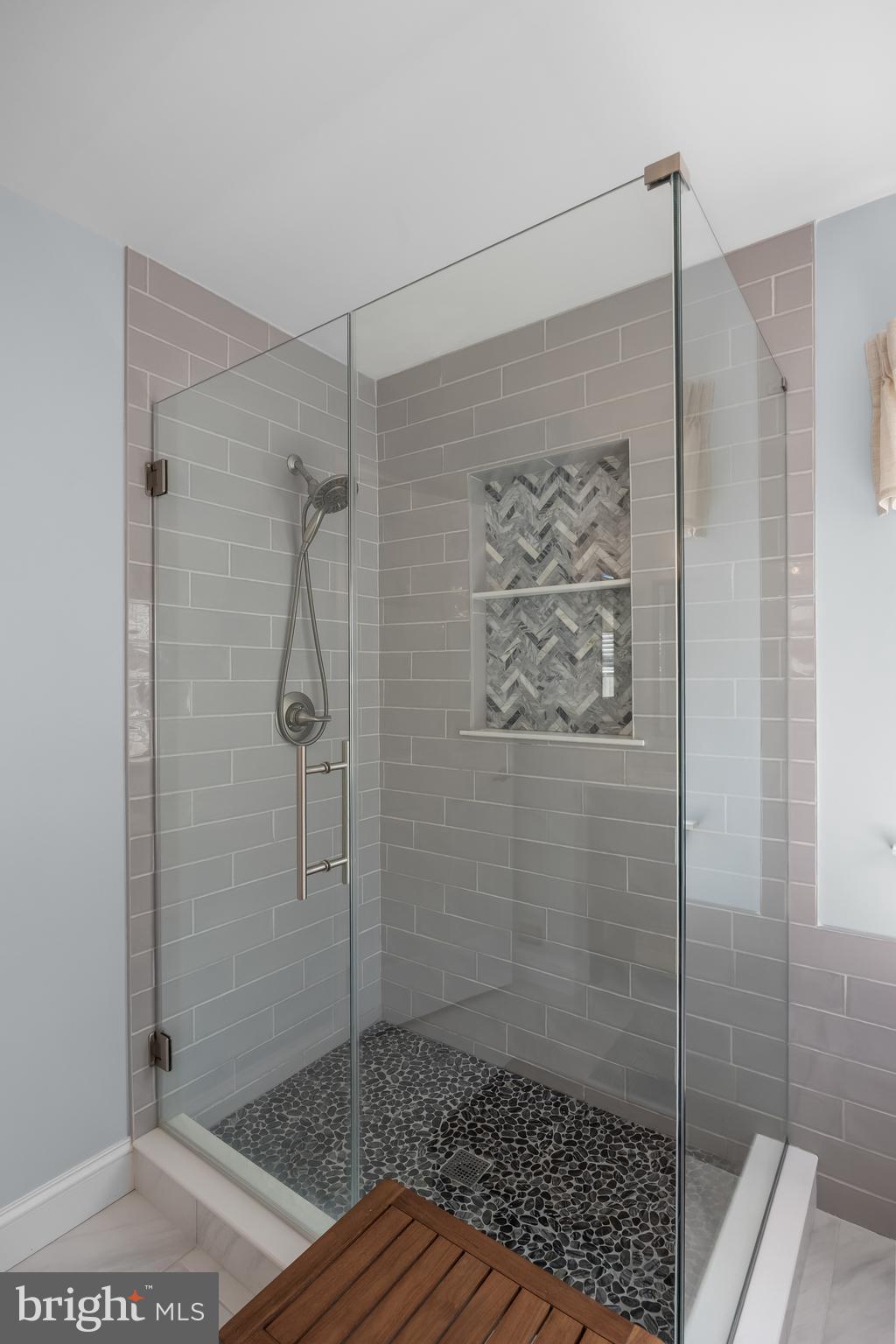 14 Vassar Road Mount Laurel, NJ 08054 - Photo 27 of 41 a bathroom with a shower