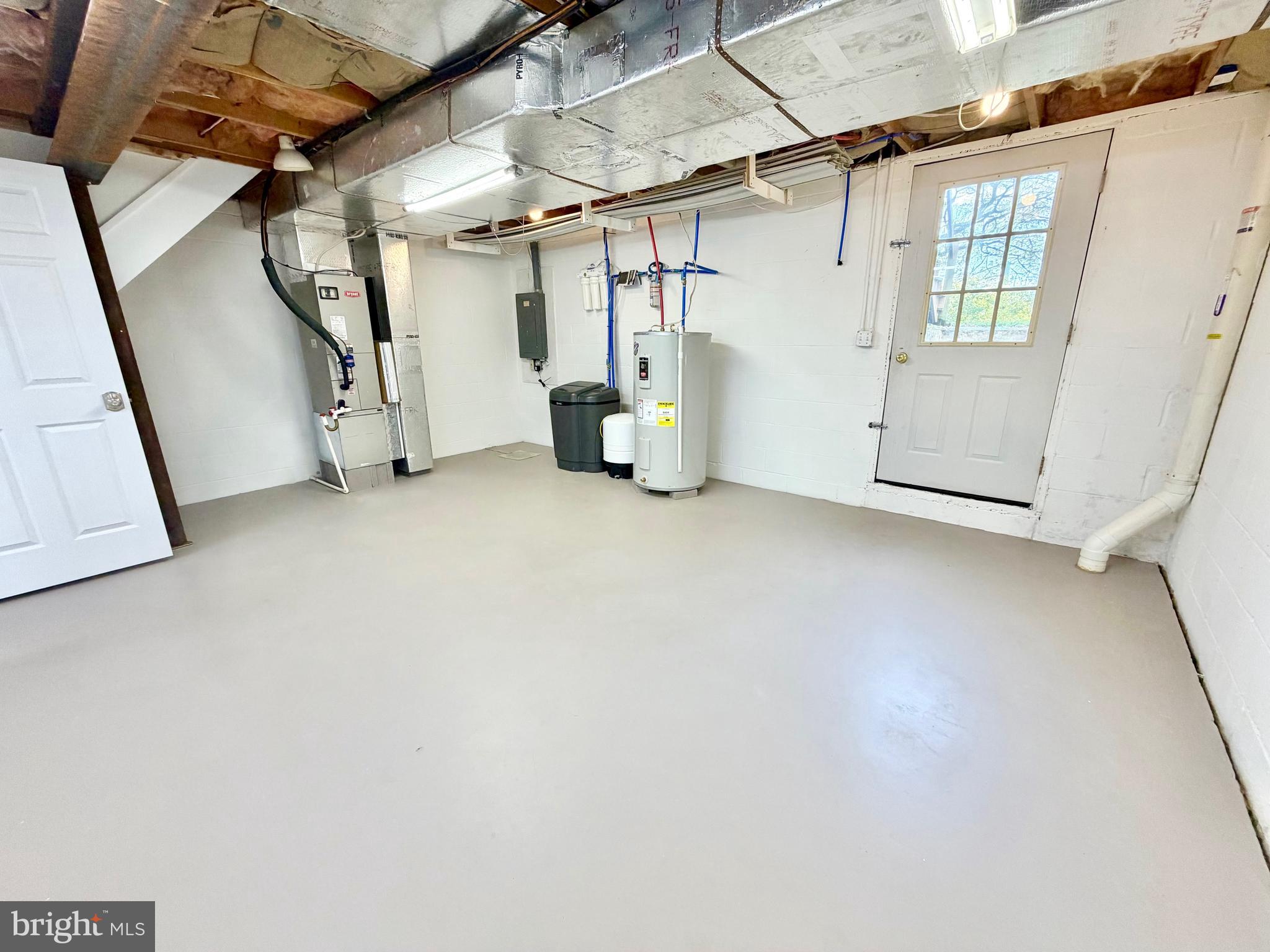 112 Chukar Court Lititz, PA 17543 - Photo 35 of 44 a view of small space