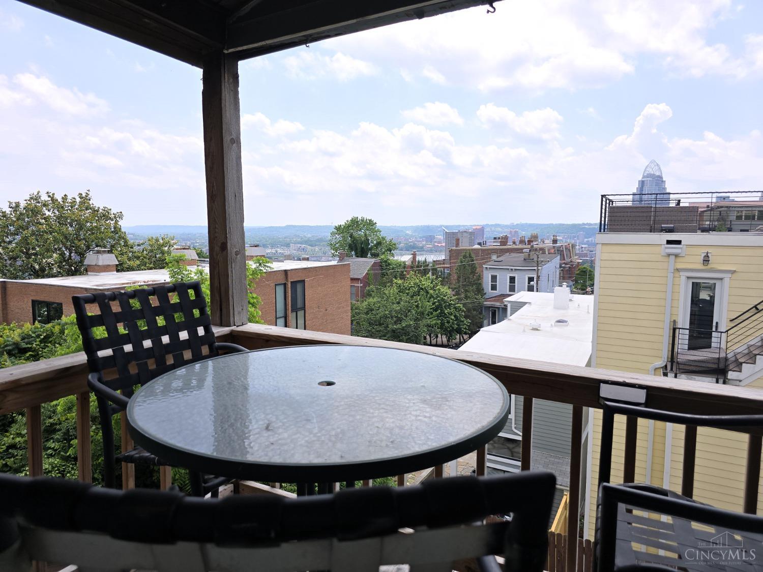 1017 St Gregory Street, Unit 2 Cincinnati, OH 45202 - Photo 14 of 20