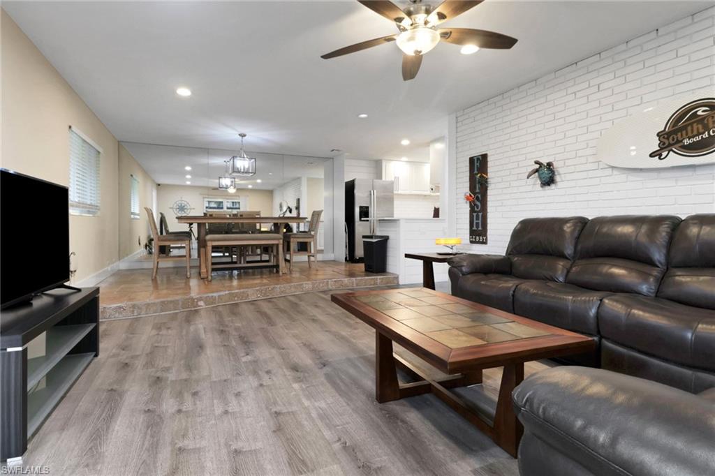 159 Teryl Road, Unit E3 Naples, FL 34112 - Photo 8 of 33