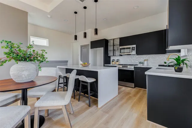 $515,000 | 4803 Paula Street, Houston, TX 77033