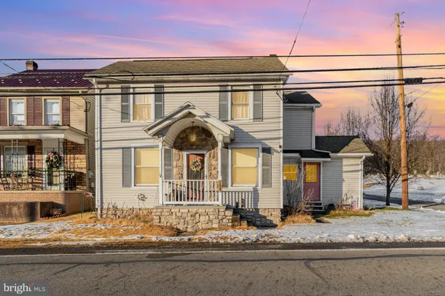 $245,000 | 599 East Market Street, Williamstown, PA 17098
