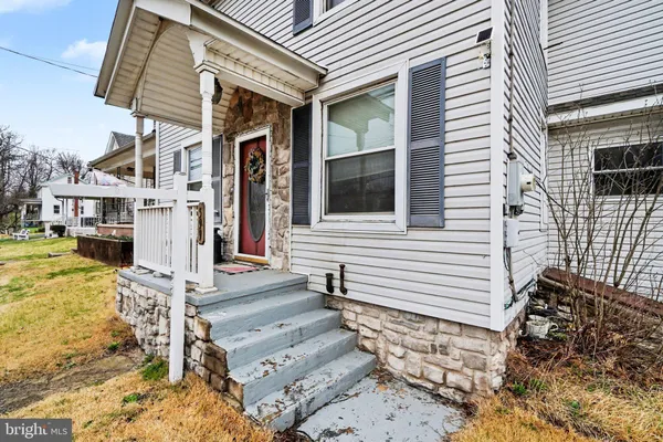 $229,900 | 599 East Market Street, Williamstown, PA 17098