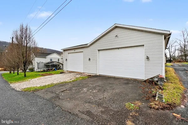 $229,900 | 599 East Market Street, Williamstown, PA 17098