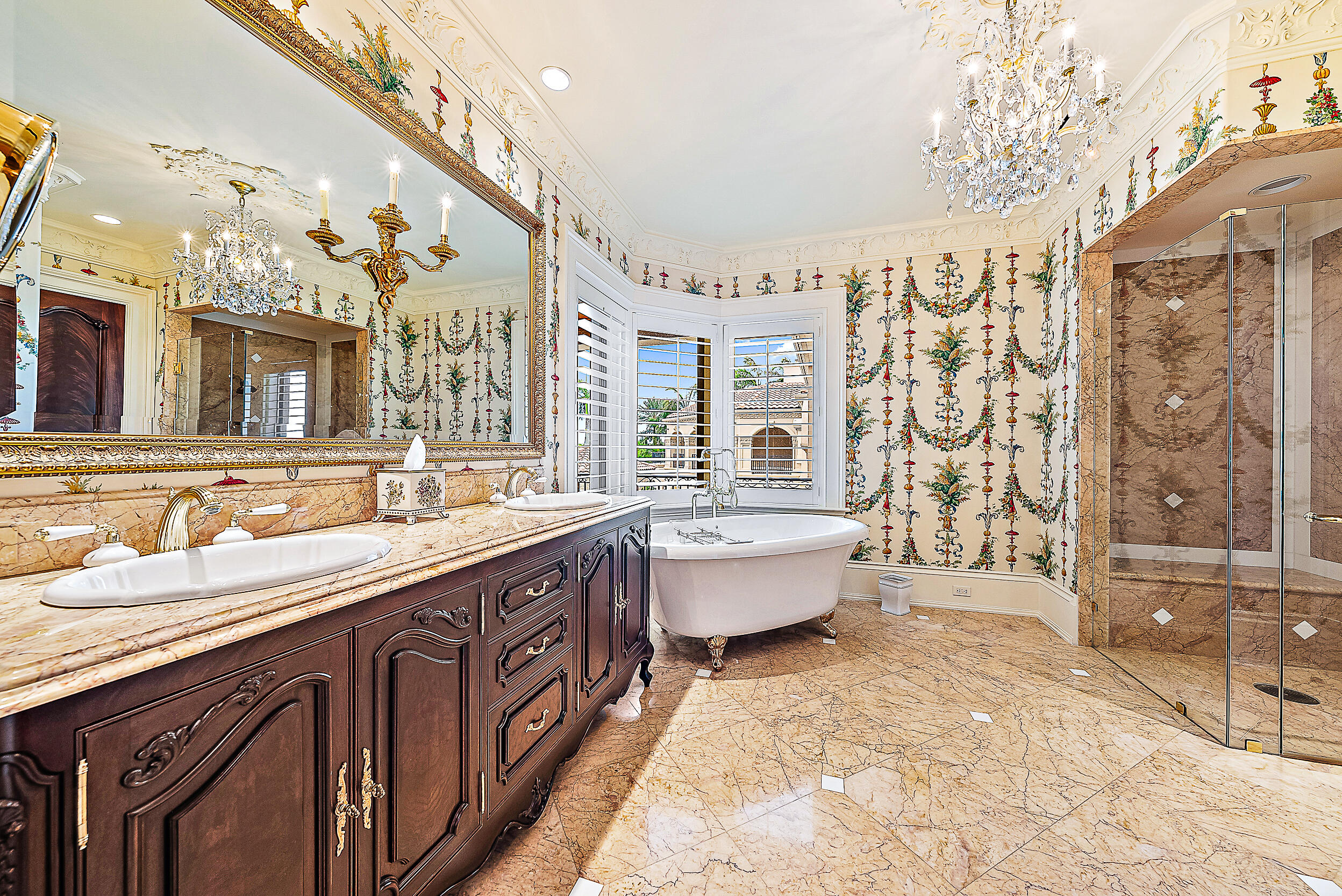 209 Commodore Drive Jupiter, FL 33477 - Photo 41 of 75 Guest Bathroom