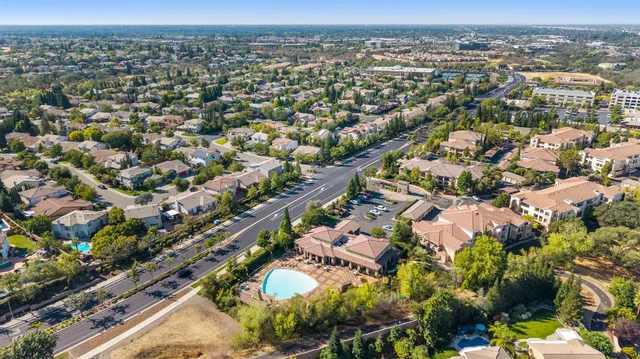 $419,000 | 1501 Secret Ravine Pwy, Unit 326, Roseville, CA 95661