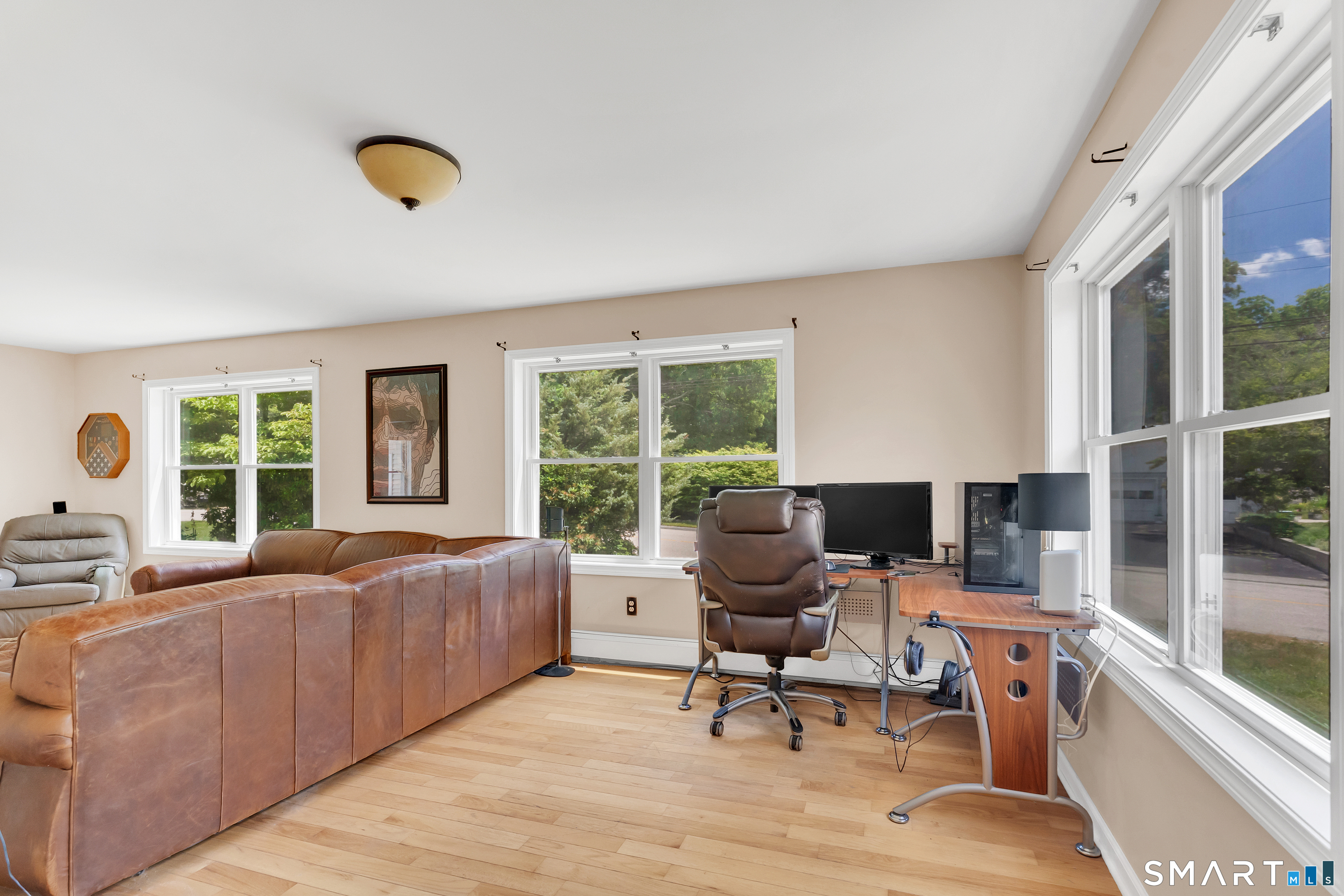 346 Hazelnut Hill Road Groton, CT 06340 - Photo 11 of 29