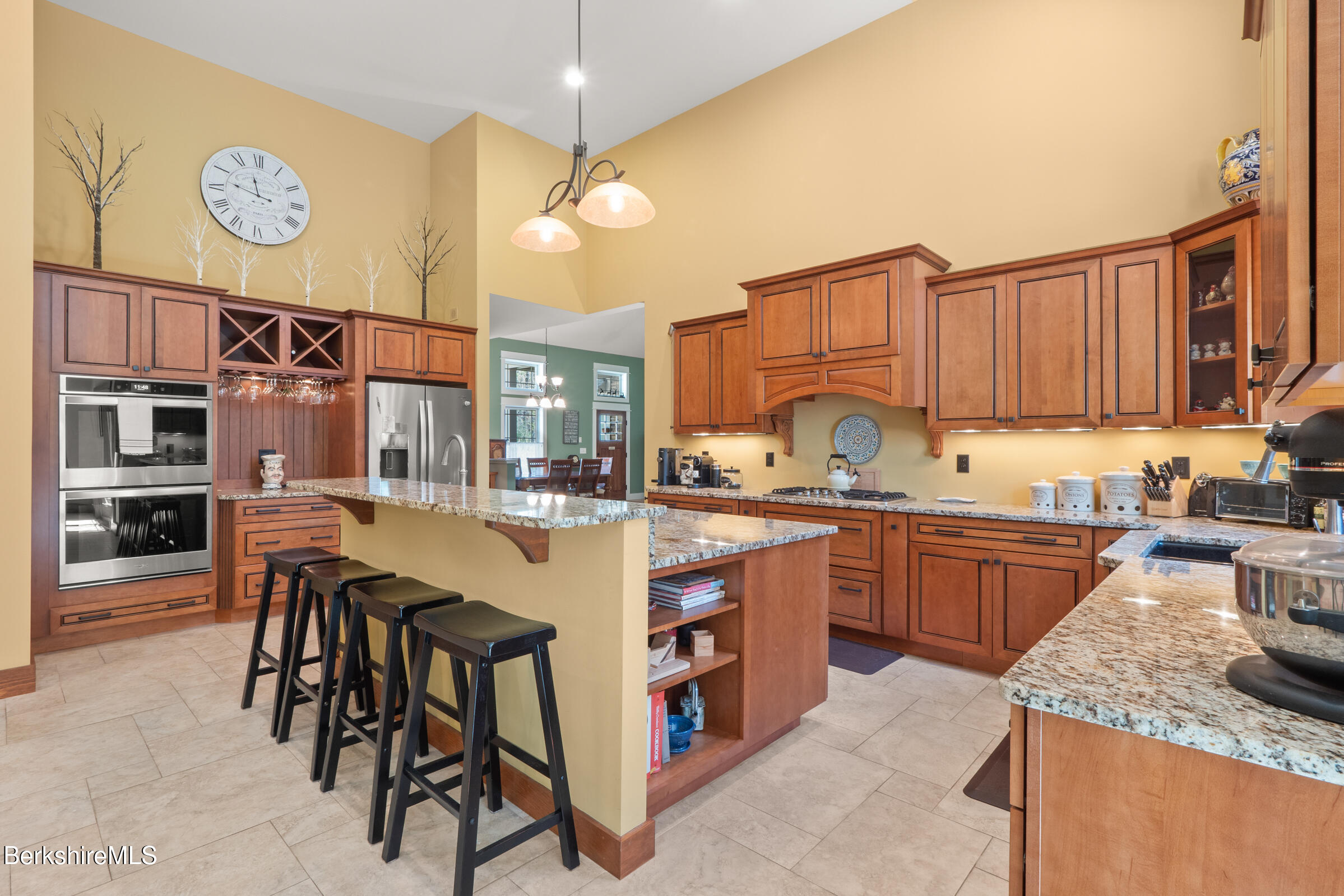 7 Perry Road Sandisfield, MA 01255 - Photo 5 of 53 22