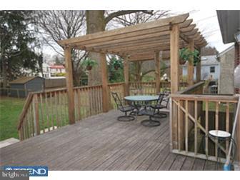 458 Kent Road Springfield, PA 19064 - Photo 3 of 12 Deck