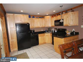 458 Kent Road Springfield, PA 19064 - Photo 6 of 12 Kitchen