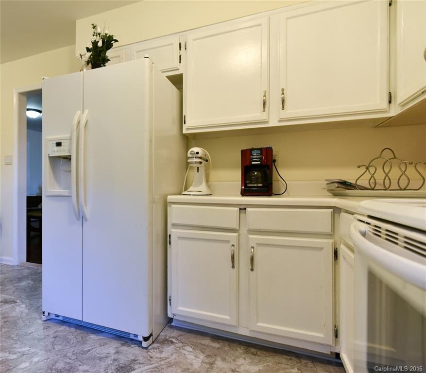 4091 Windward Drive, Unit 91 Tega Cay, SC 29708 - Photo 13 of 22 Gallery Image 13