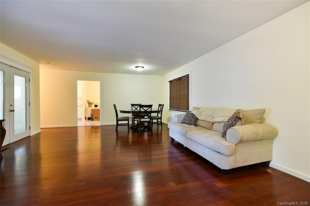 4091 Windward Drive, Unit 91 Tega Cay, SC 29708 - Photo 9 of 22 Gallery Image 9