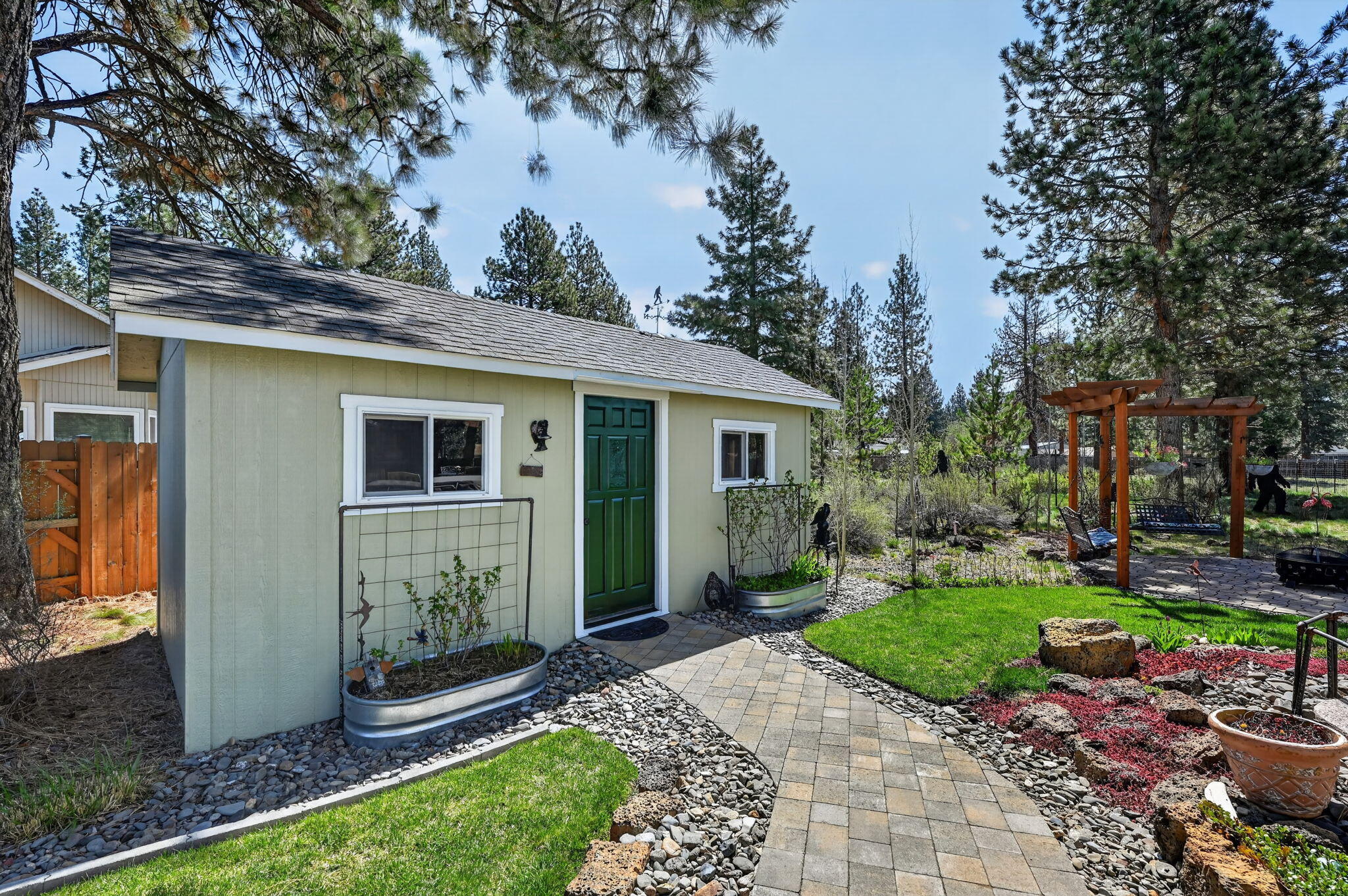 19563 Apache Road Bend, OR 97702 - Photo 46 of 60 19563-Apache-Road-Bend-OR-97702117