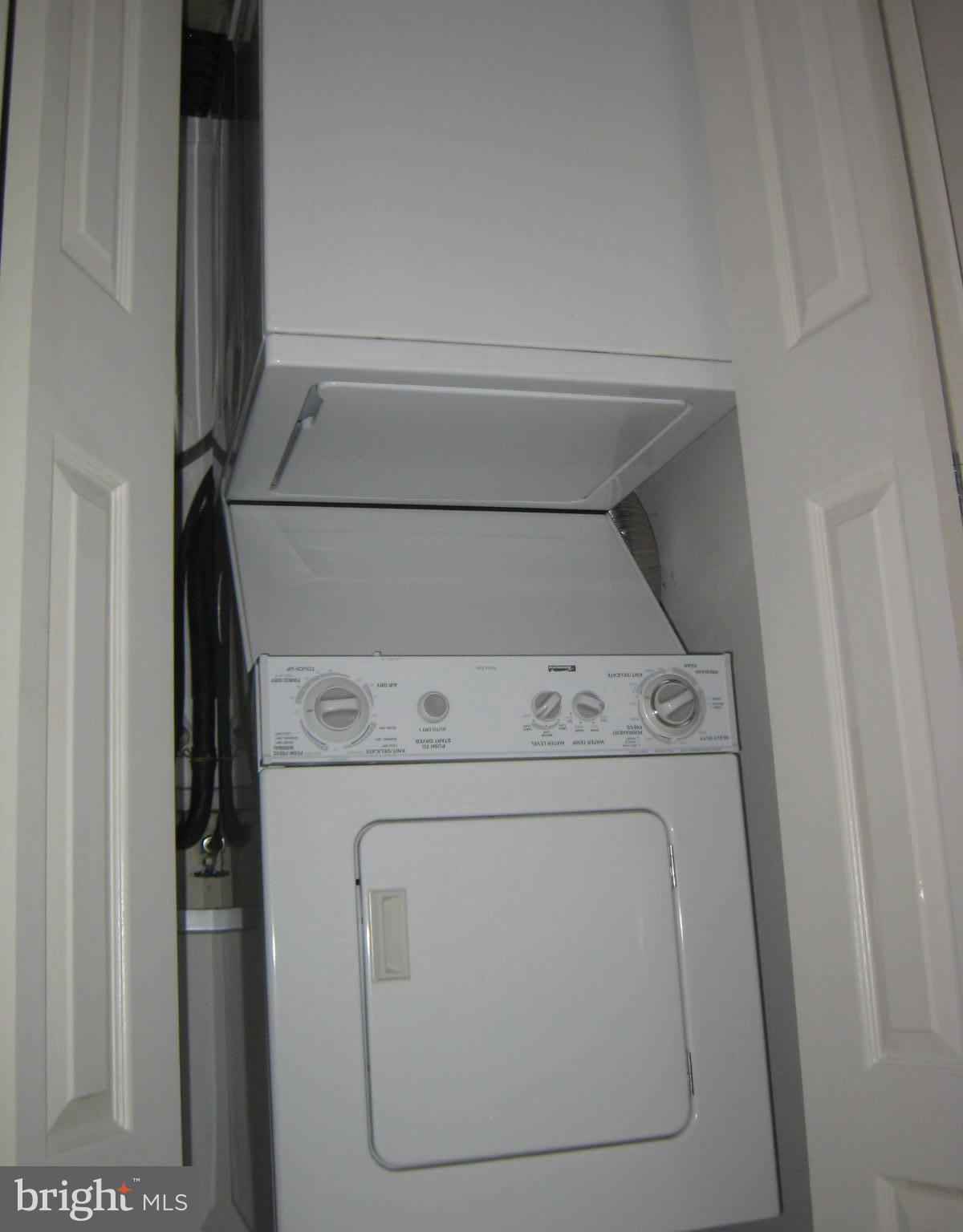 10008 Stedwick Road, Unit 103 Gaithersburg, MD 20886 - Photo 6 of 8 Interior (General)