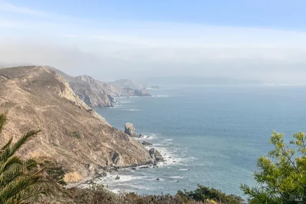 $7,999,000 | 36 Starbuck Drive, Muir Beach, CA 94965