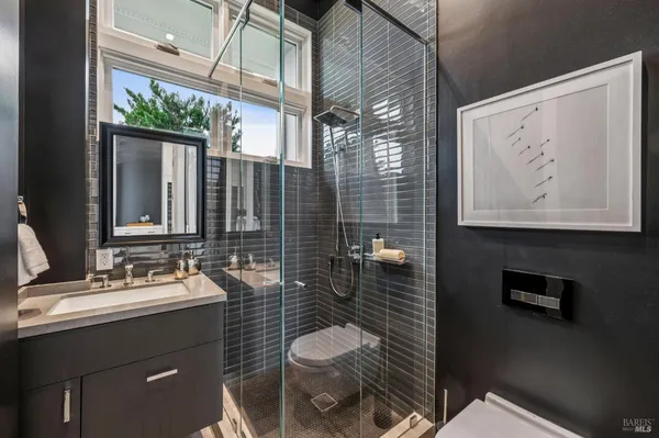 $7,999,000 | 36 Starbuck Drive, Muir Beach, CA 94965