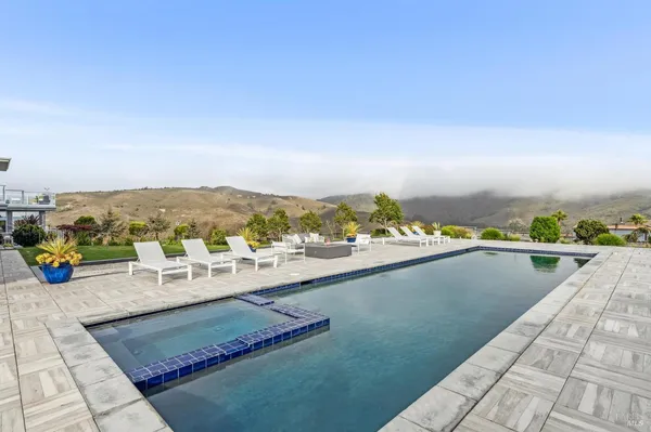 $7,999,000 | 36 Starbuck Drive, Muir Beach, CA 94965