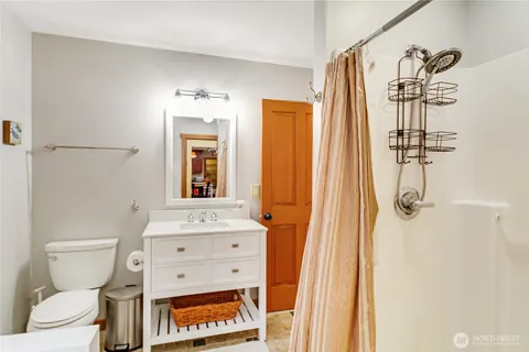 $714,999 | 140 Gybe Ho Road, Nordland, WA 98358