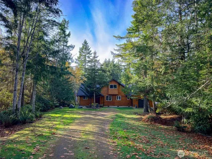 $714,999 | 140 Gybe Ho Road, Nordland, WA 98358