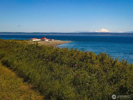 $714,999 | 140 Gybe Ho Road, Nordland, WA 98358