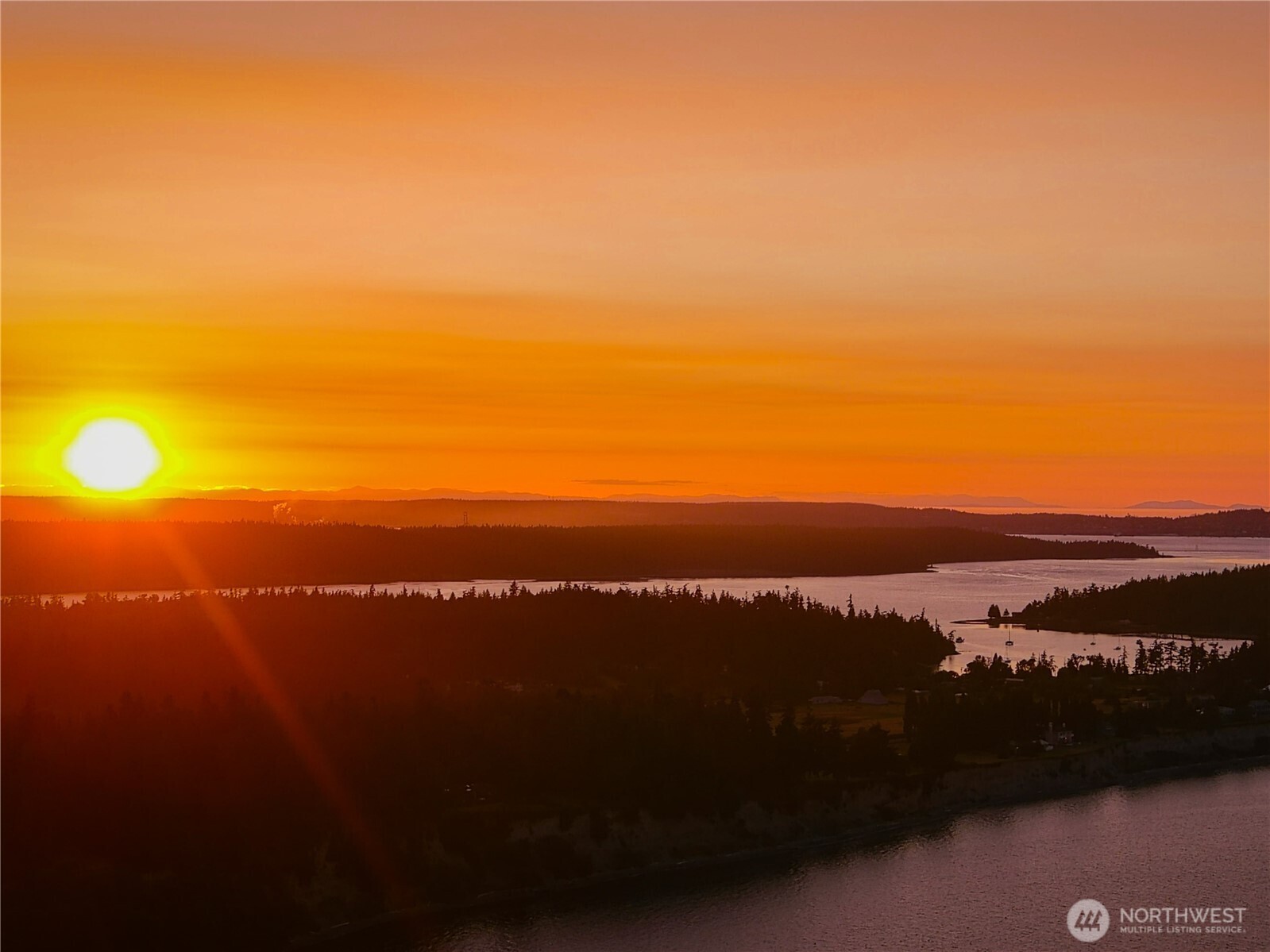 140 Gybe Ho Road Nordland, WA 98358 - Photo 33 of 38 a view of city and lake