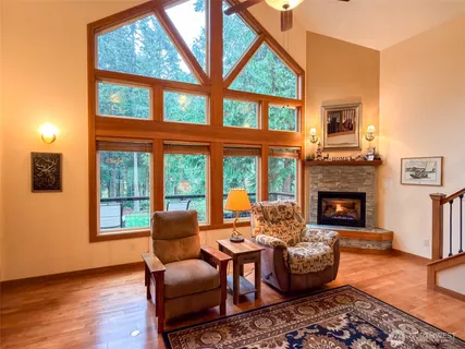 $714,999 | 140 Gybe Ho Road, Nordland, WA 98358