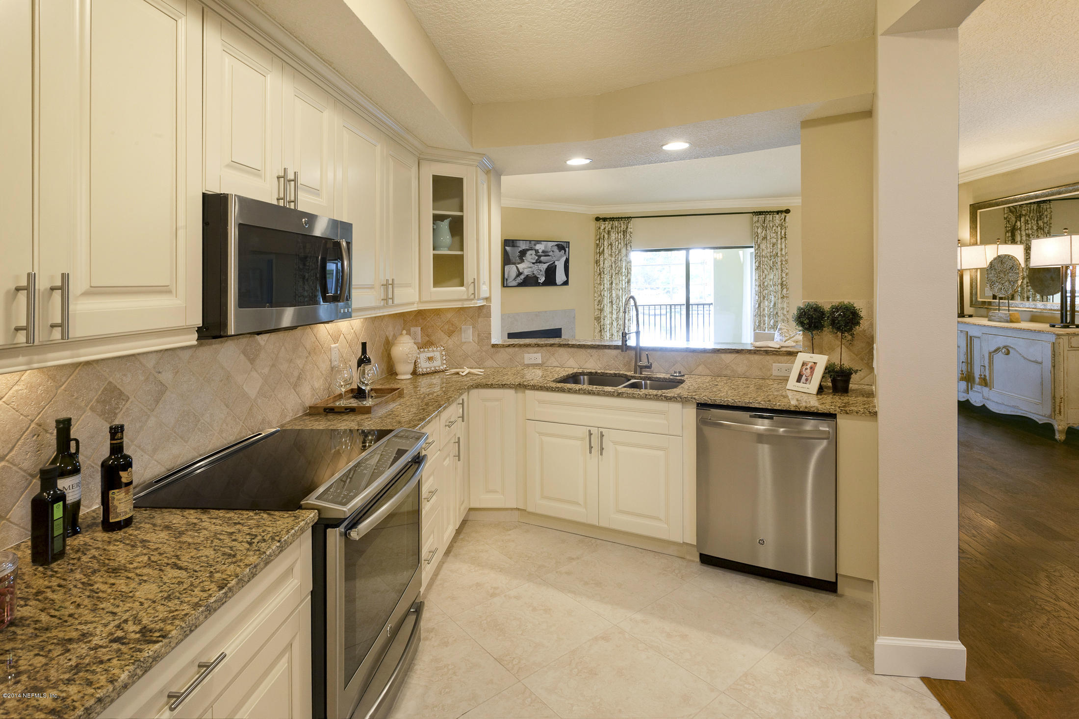 3958 Baymeadows Road, Unit 2302 Jacksonville, FL 32217 - Photo 6 of 9 PalazzoKitchen2 (3)