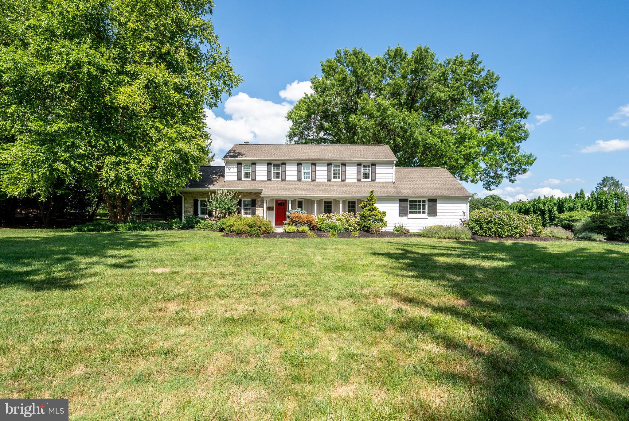 1703 Golf Road Reading, PA 19601 - Photo 54 of 70 Majestic oak