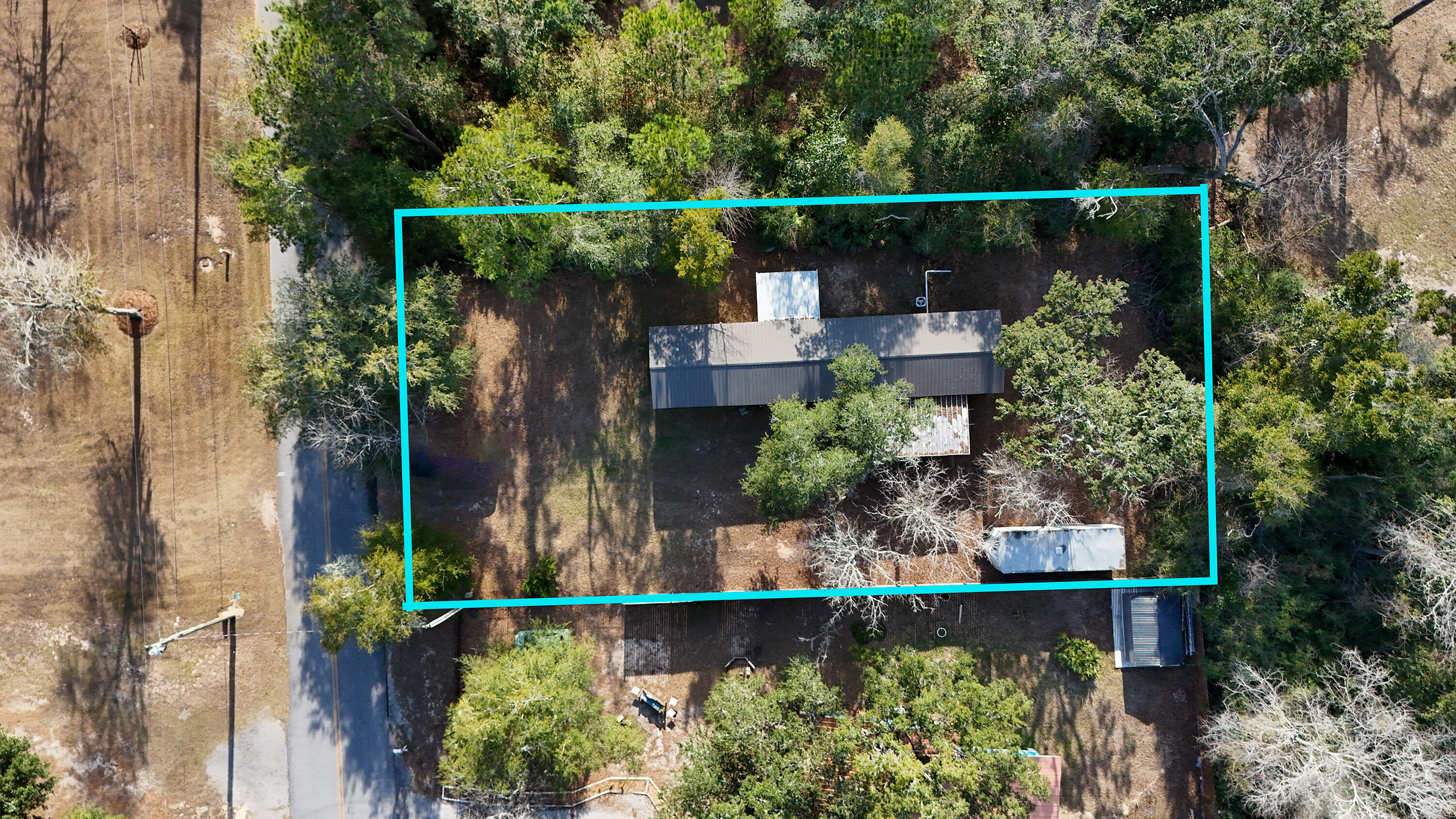 285 Palmetto Avenue Freeport, FL 32439 - Photo 37 of 37 DJI_20260123145105_0142_D