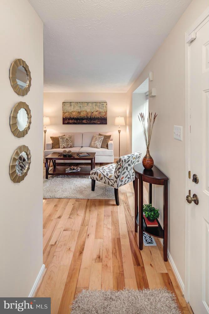 1749 Sundance Drive Reston, VA 20194 - Photo 3 of 28 Entry