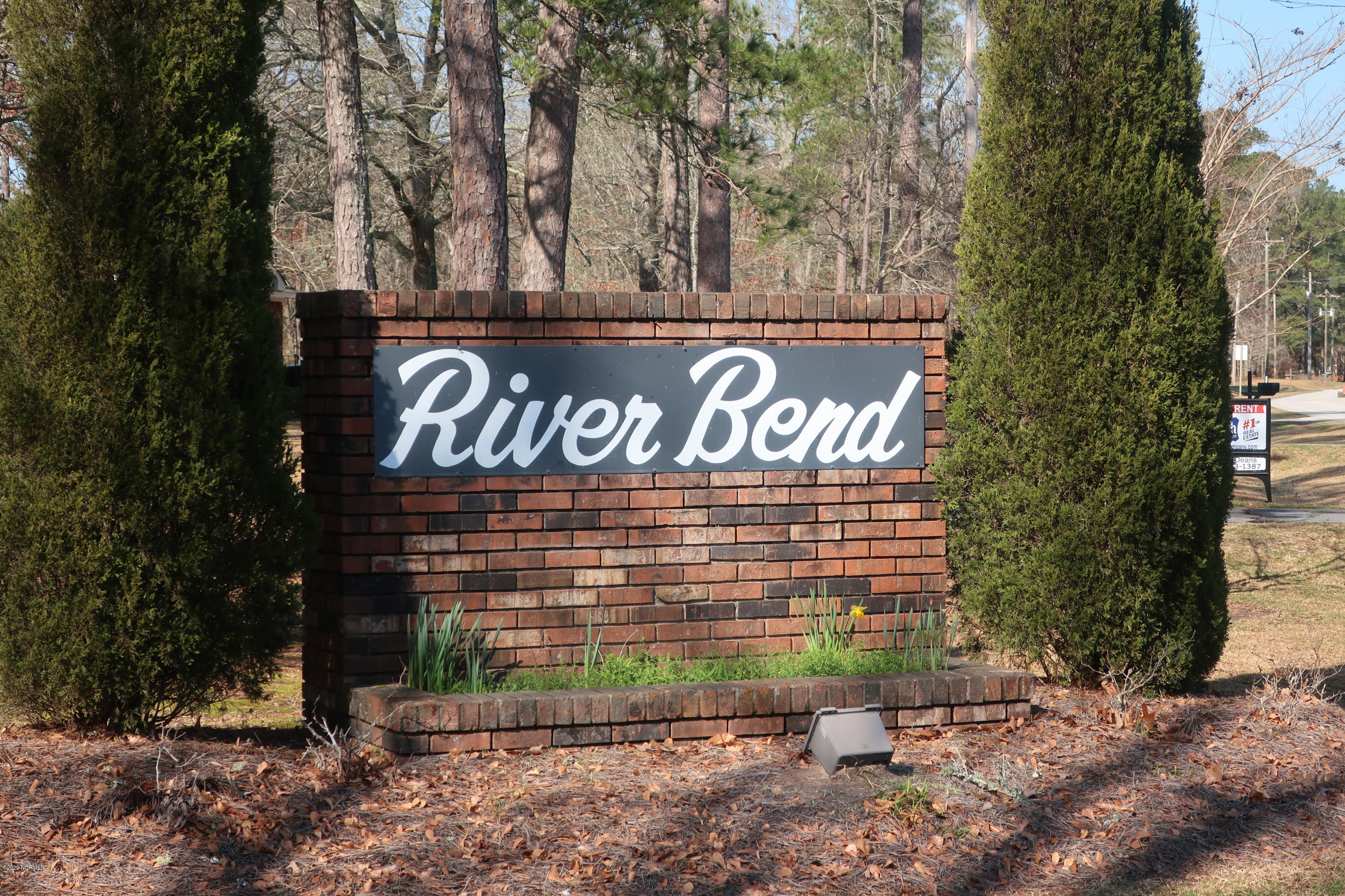 6000 River Road, Unit 17 Washington, NC 27889 - Photo 9 of 11 entrance