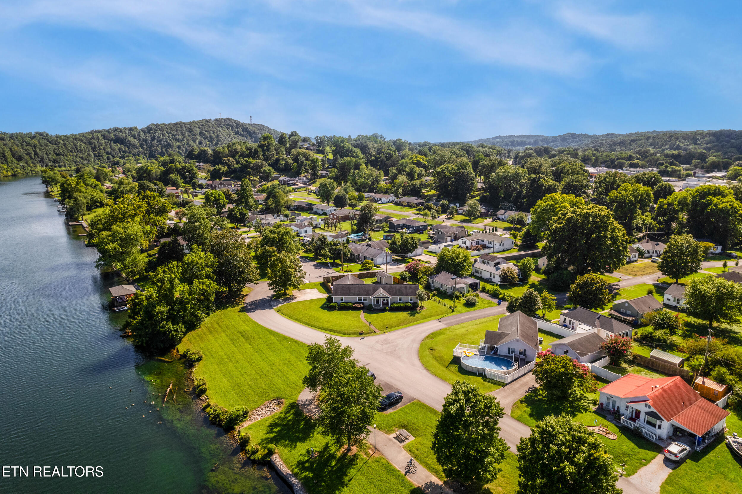 300 Riverside Drive Clinton, TN 37716 - Photo 31 of 35 012 (1)