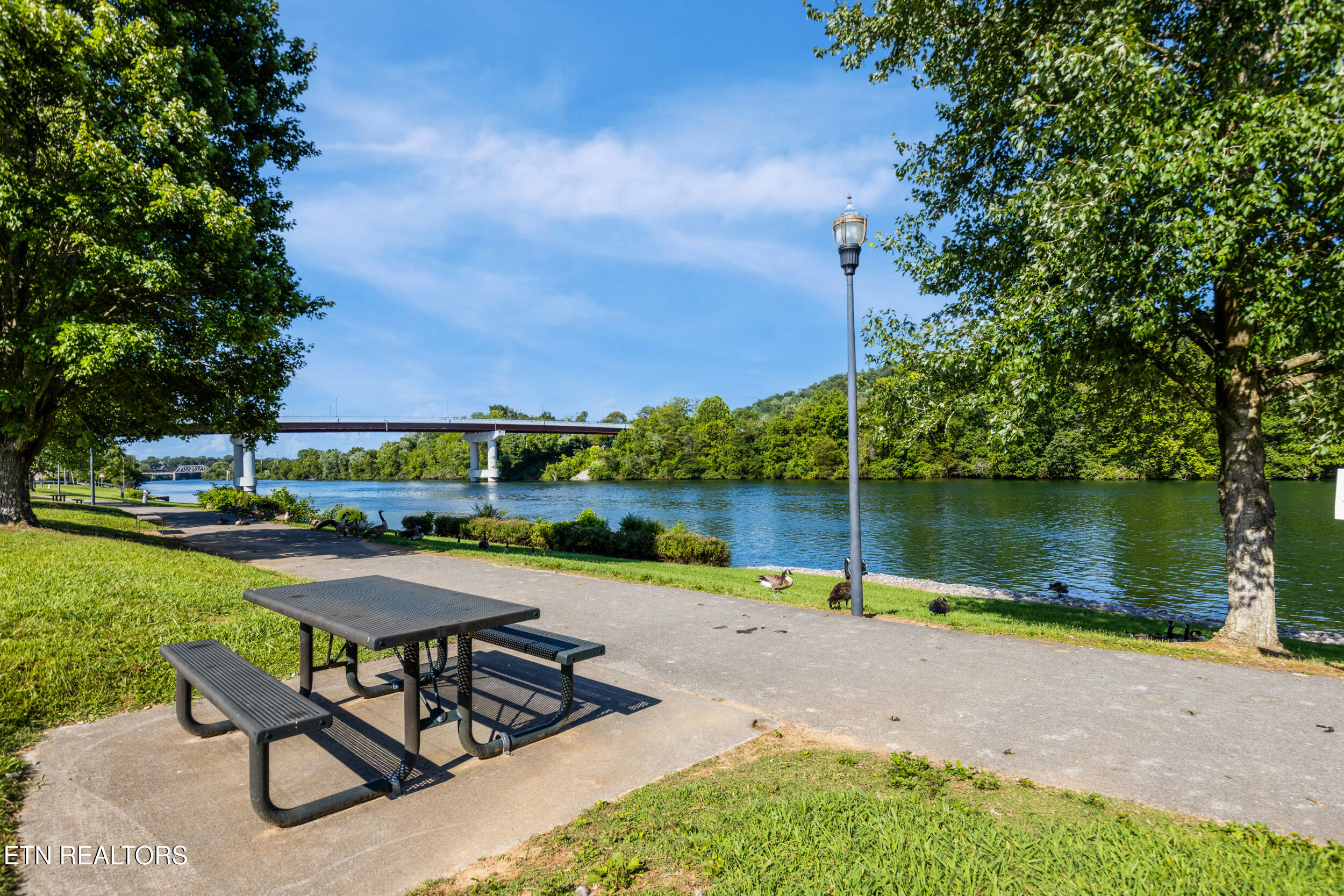 300 Riverside Drive Clinton, TN 37716 - Photo 35 of 35 016