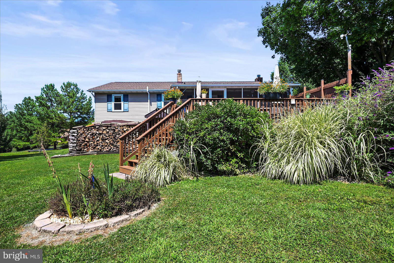 253 Kindig Road Littlestown, PA 17340 - Photo 29 of 41 Charming home with lush greenery.