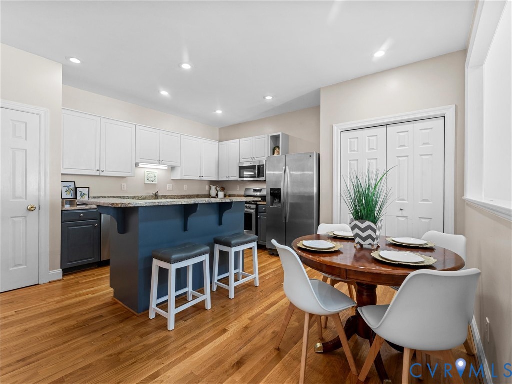 302 Myrtle Street, Unit D Ashland, VA 23005 - Photo 1 of 1 Custom kitchen with GRANITE counters and GAS cooki