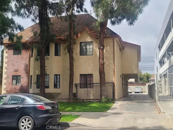 $1,795 | 2253 North Niagara Street, Burbank, CA 91504