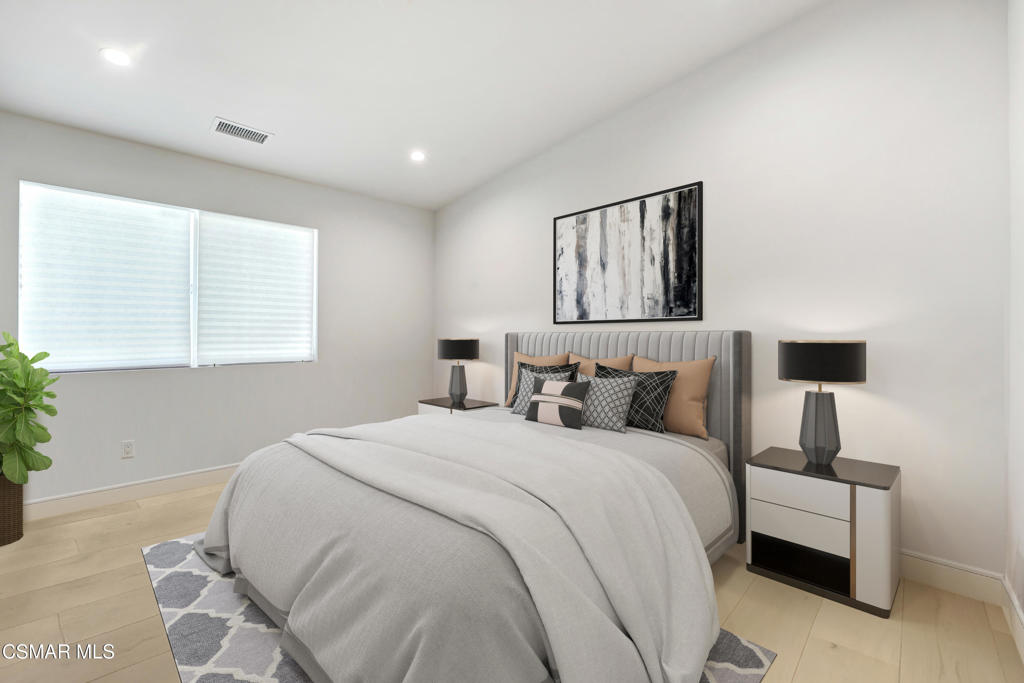 2718 Licia Place Simi Valley, CA 93065 - Photo 13 of 22