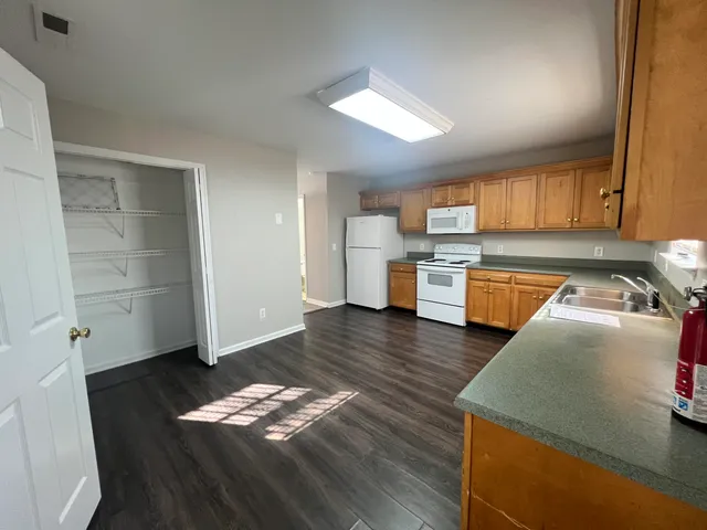 $1,225 | 3947 Webb Oaks Court, Chattanooga, TN 37416