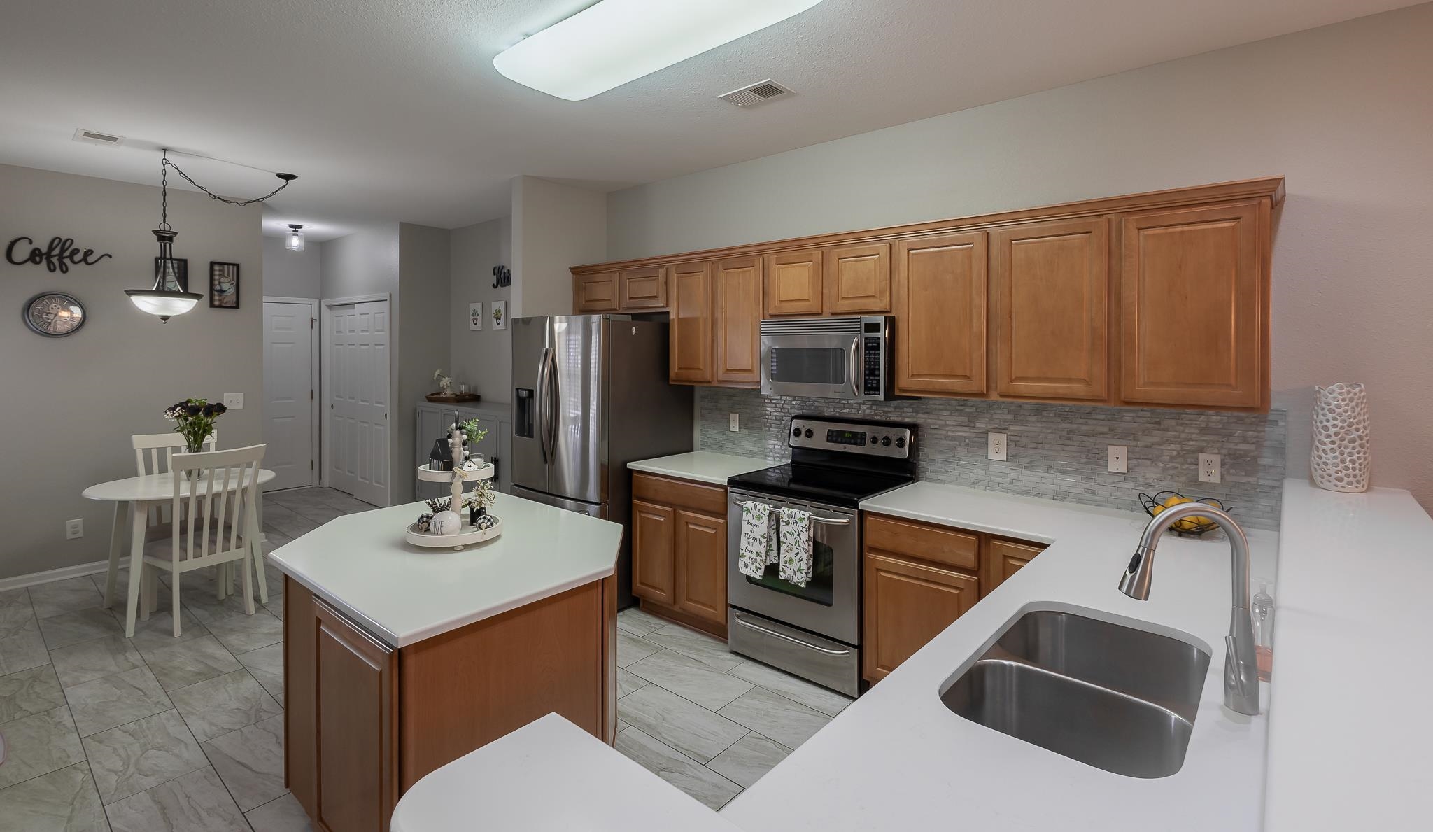 131 Chenoa Drive, Unit D Murrells Inlet, SC 29576 - Photo 13 of 24