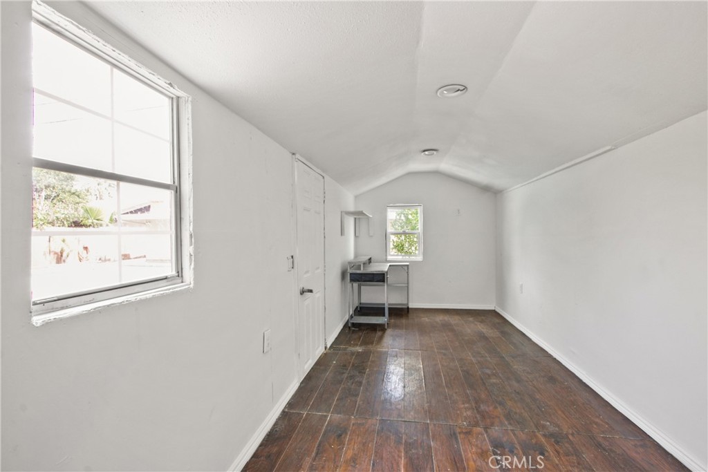 1924 Via Del Rio Corona, CA 92882 - Photo 14 of 15 an empty room with windows
