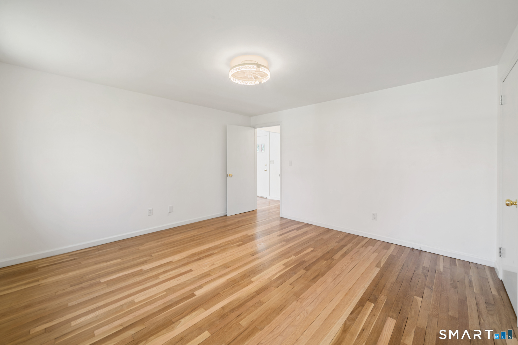 135 Troy Road South Windsor, CT 06074 - Photo 14 of 40