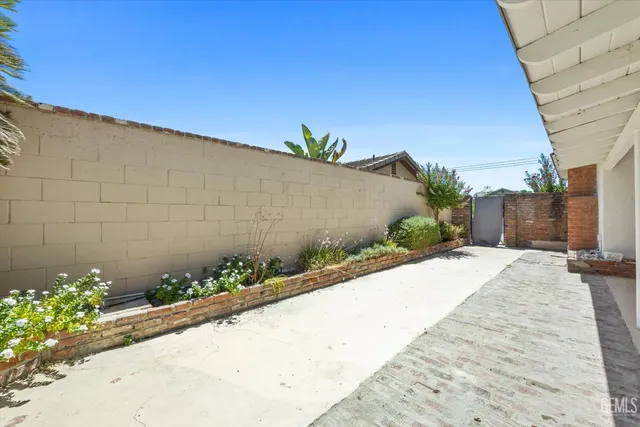 $365,000 | Undisclosed Address, Bakersfield, CA 93308