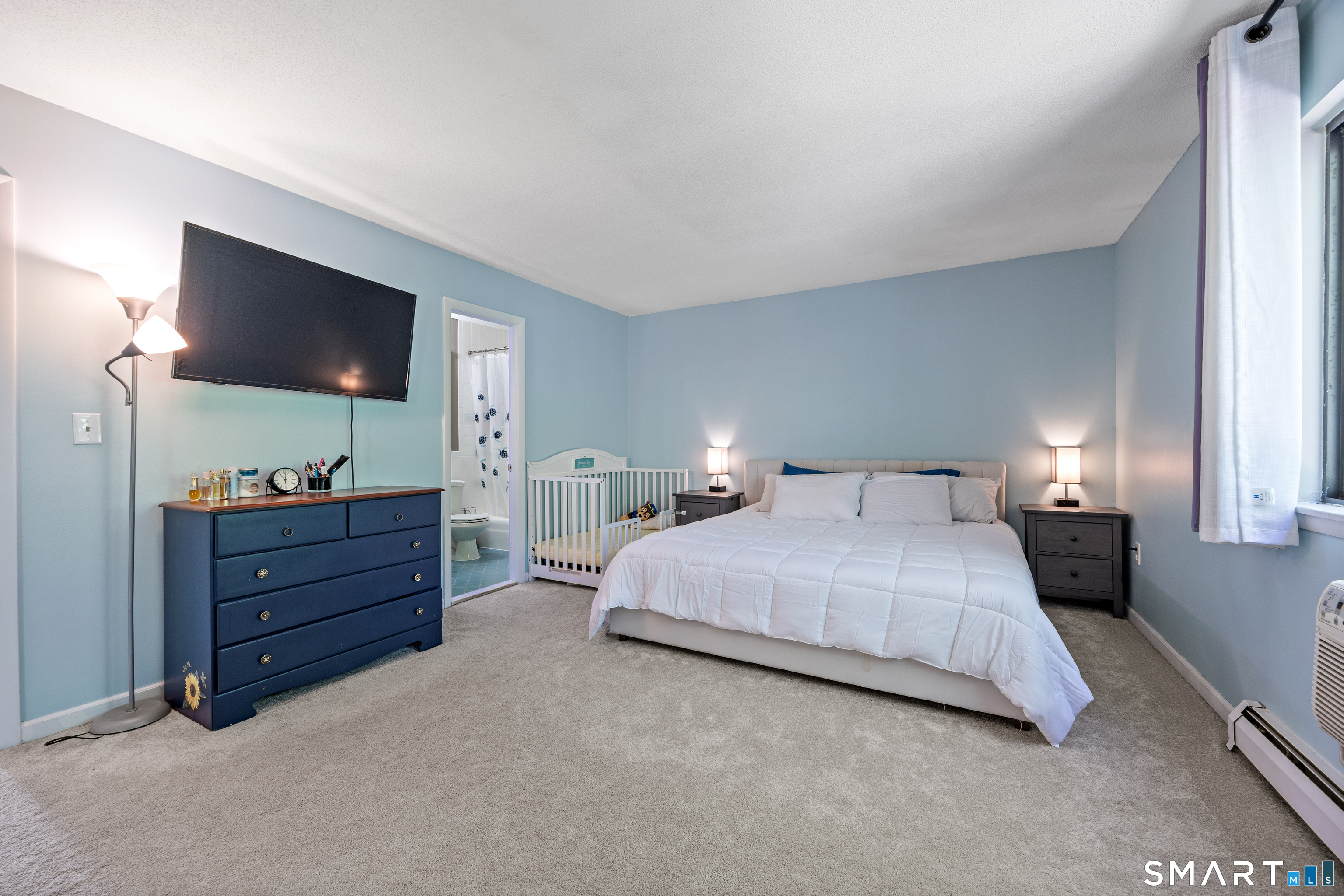7 Sutton Place, Unit 7 Bloomfield, CT 06002 - Photo 14 of 25